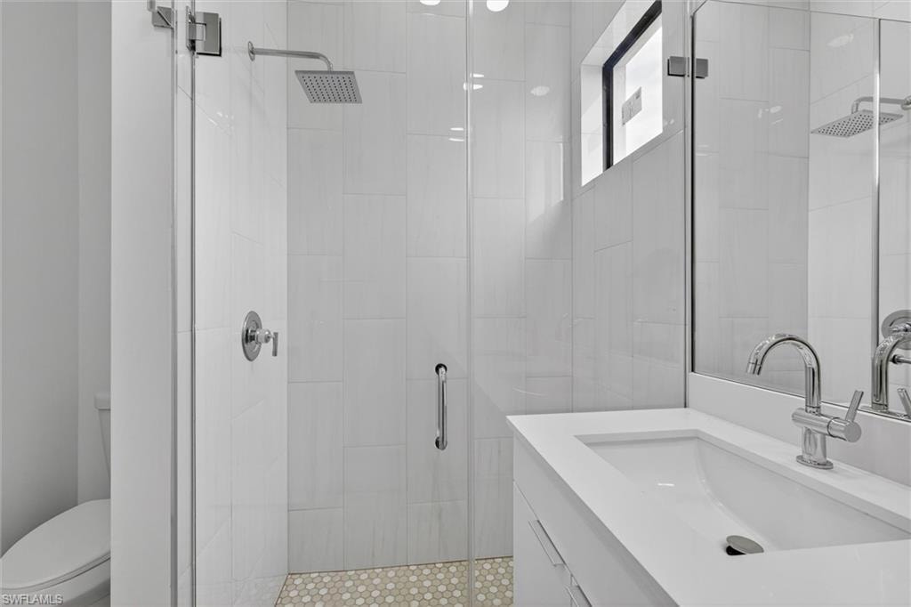 2441 NW 8th TER photo 37