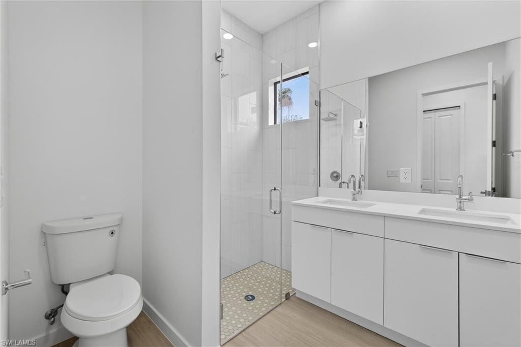 2441 NW 8th TER photo 35