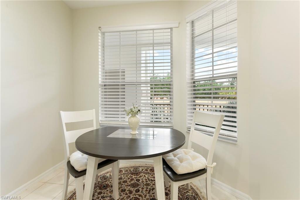 8247 Parkstone PL 206 photo 10