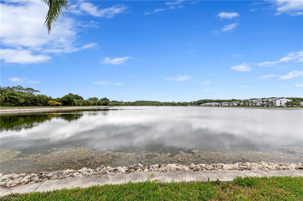 Gorgeous water views!!