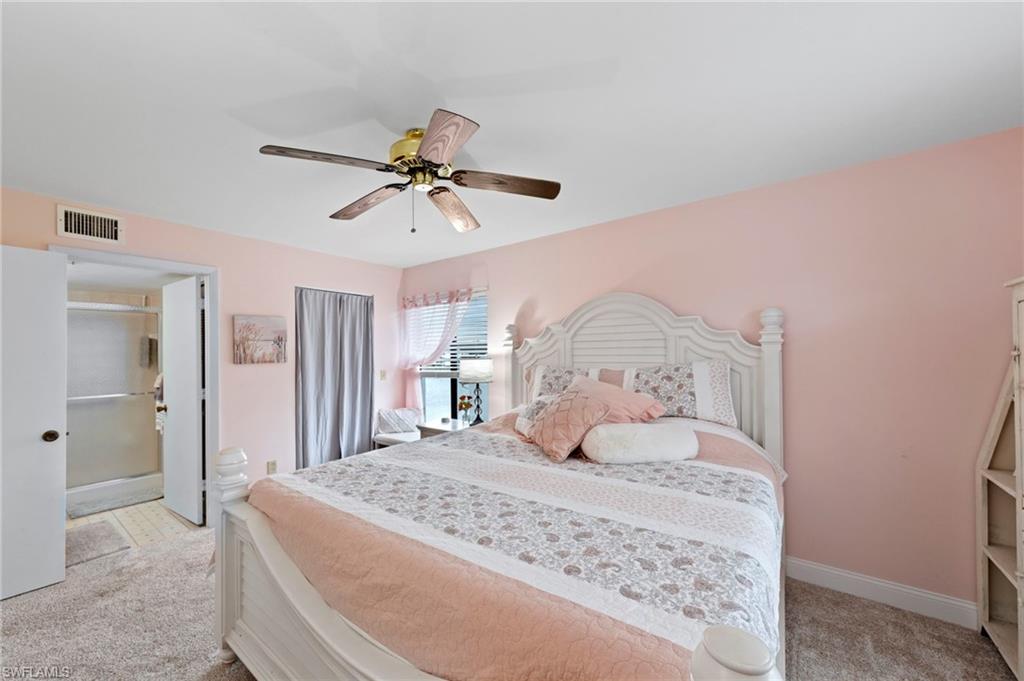 Large bedroom with plenty of space and walk-in-closet