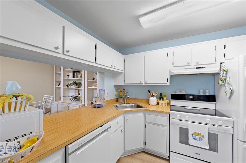 Adorable kitchen with new kitchen appliances