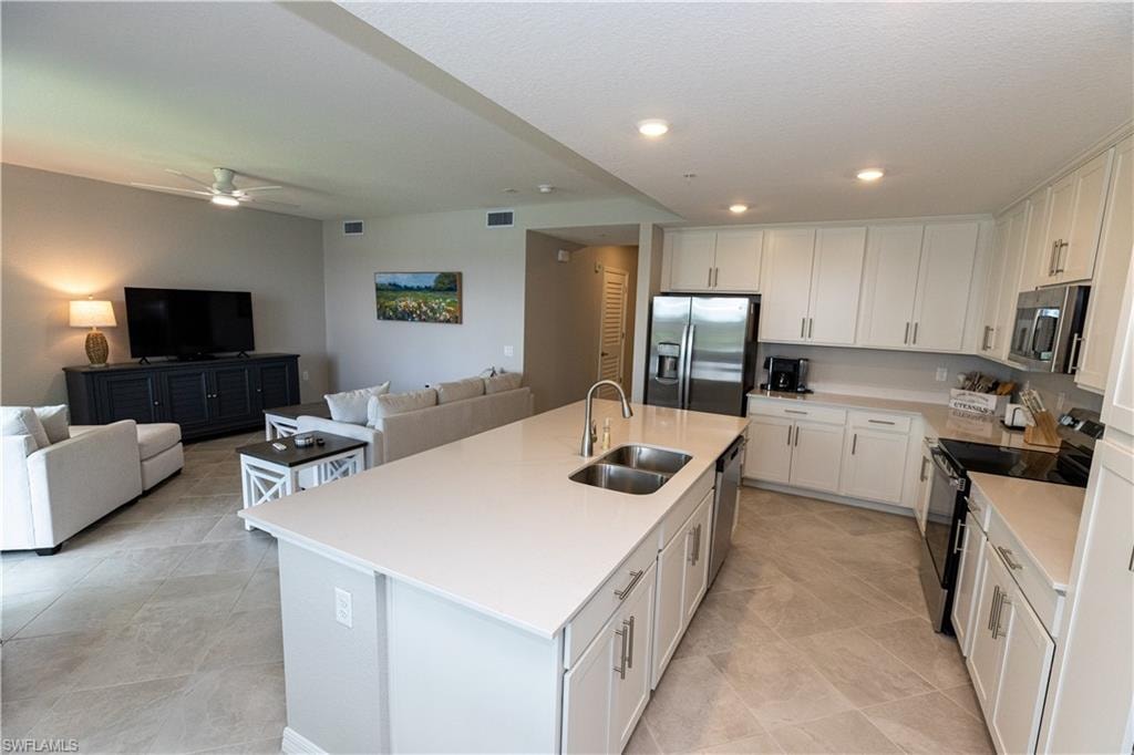 15405 Green Acres AVE 2327 photo 11