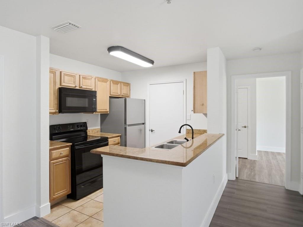 14900 Pleasant Bay LN 7104 photo 8