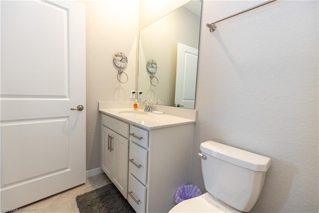 15375 GREEN ACRES AVE 2243 photo 17