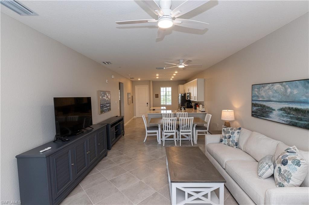 15375 GREEN ACRES AVE 2243 photo 7