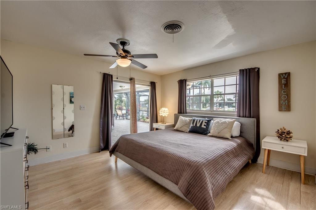 5359 Majestic CT photo 17