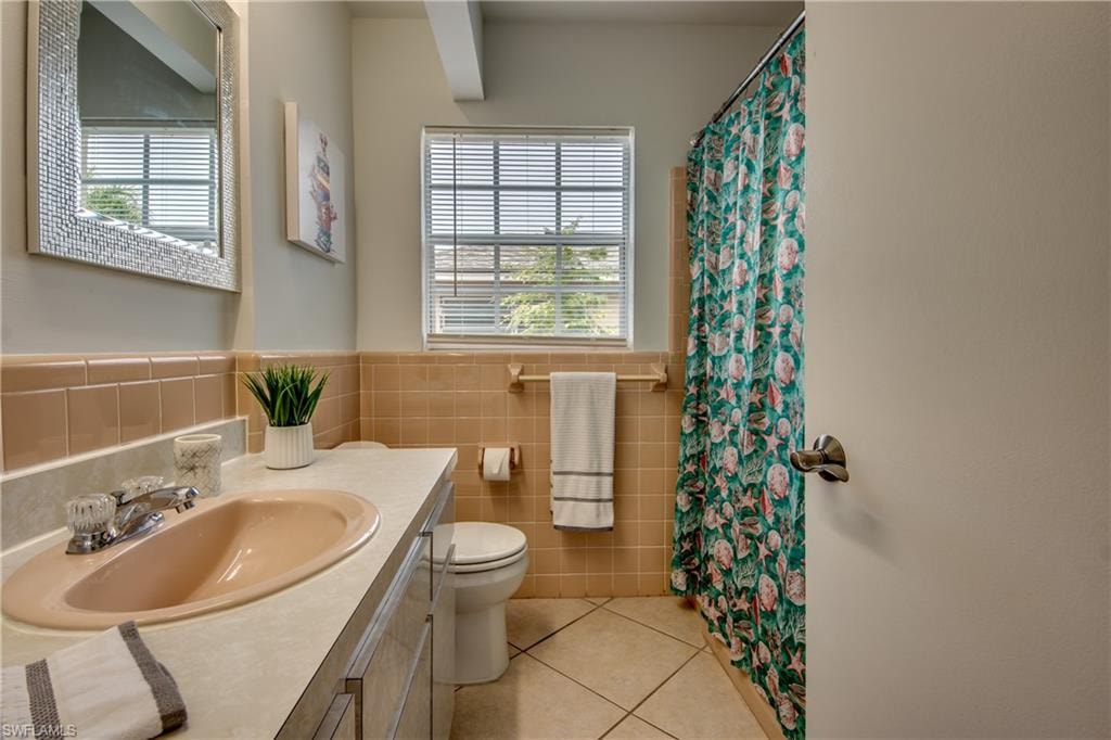 5359 Majestic CT photo 25