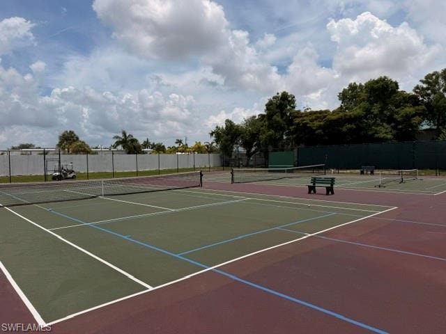 Tennis and Pickle ball courts