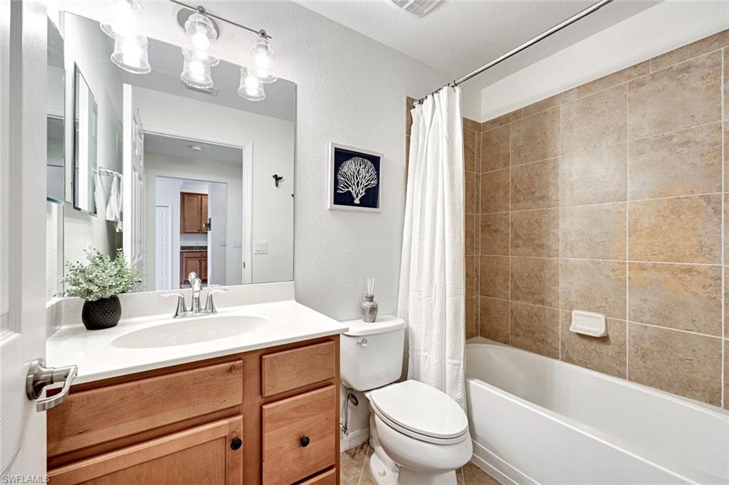 9509 Avellino WAY 1822 photo 13