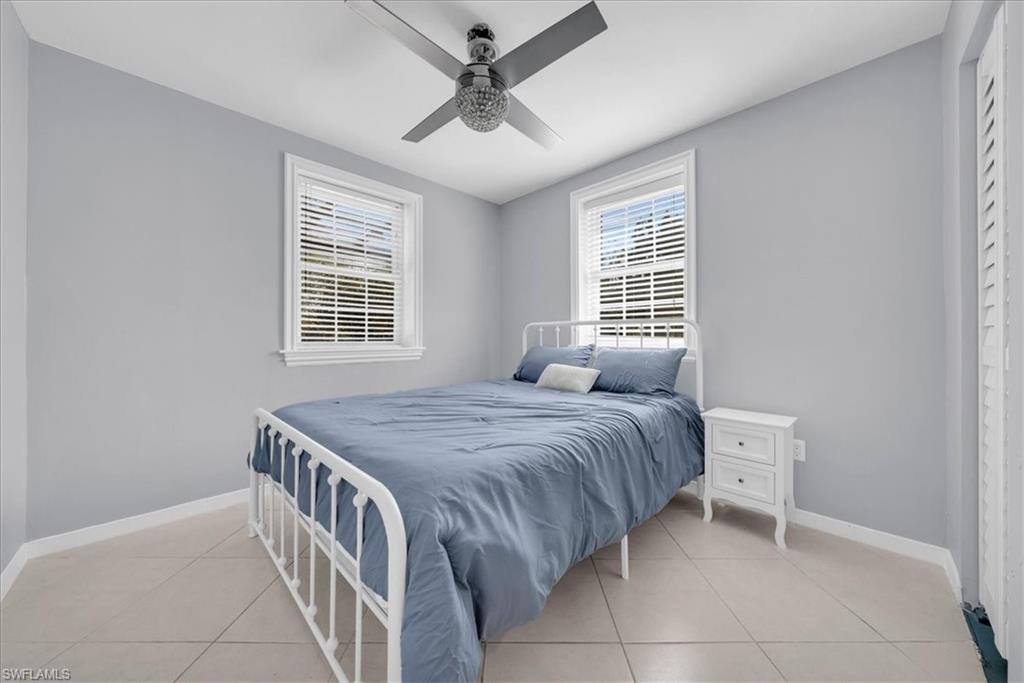 2750 Manorca AVE A photo 13