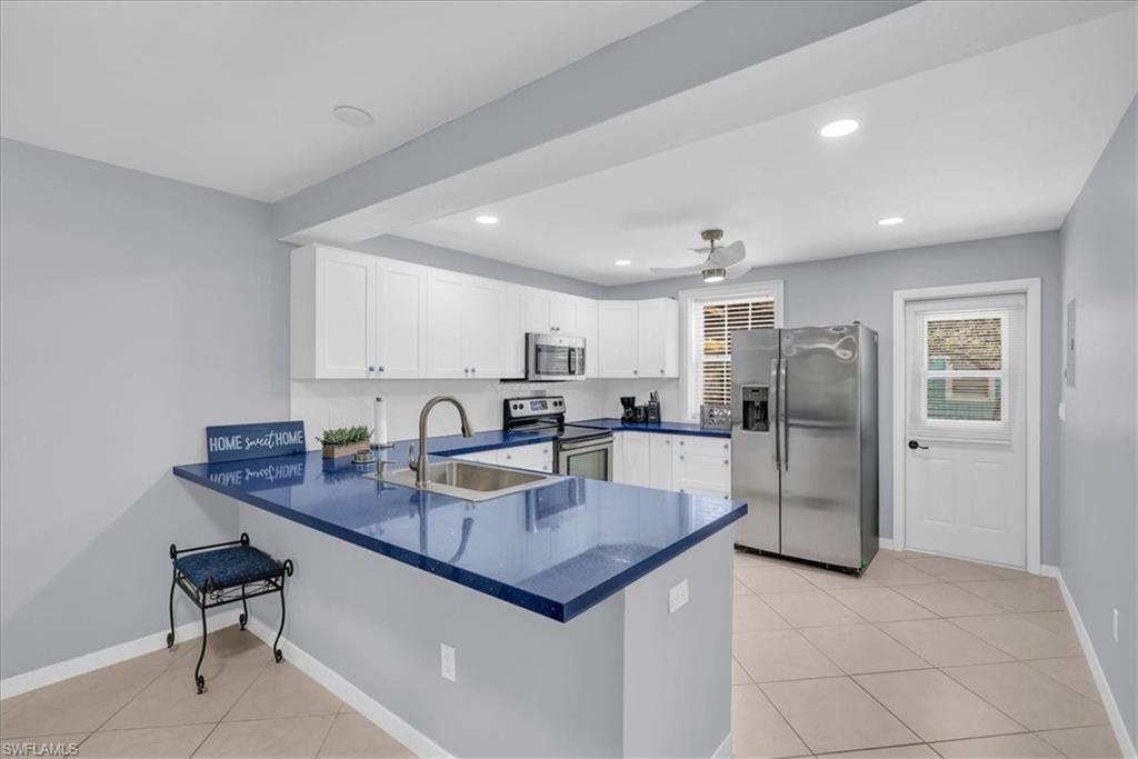 2750 Manorca AVE A photo 9
