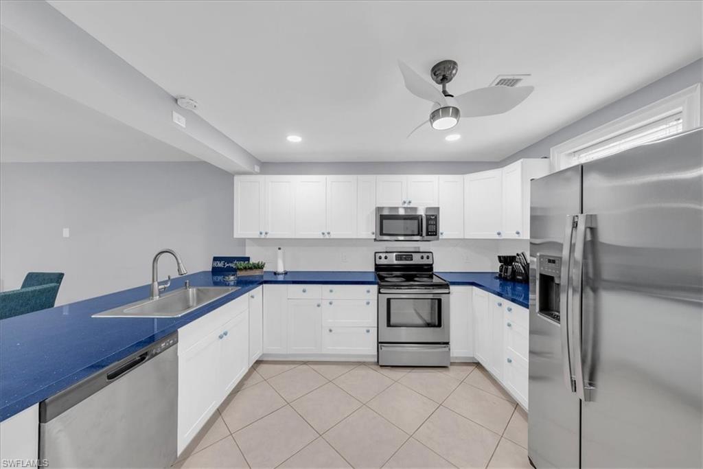 2750 Manorca AVE A photo 10