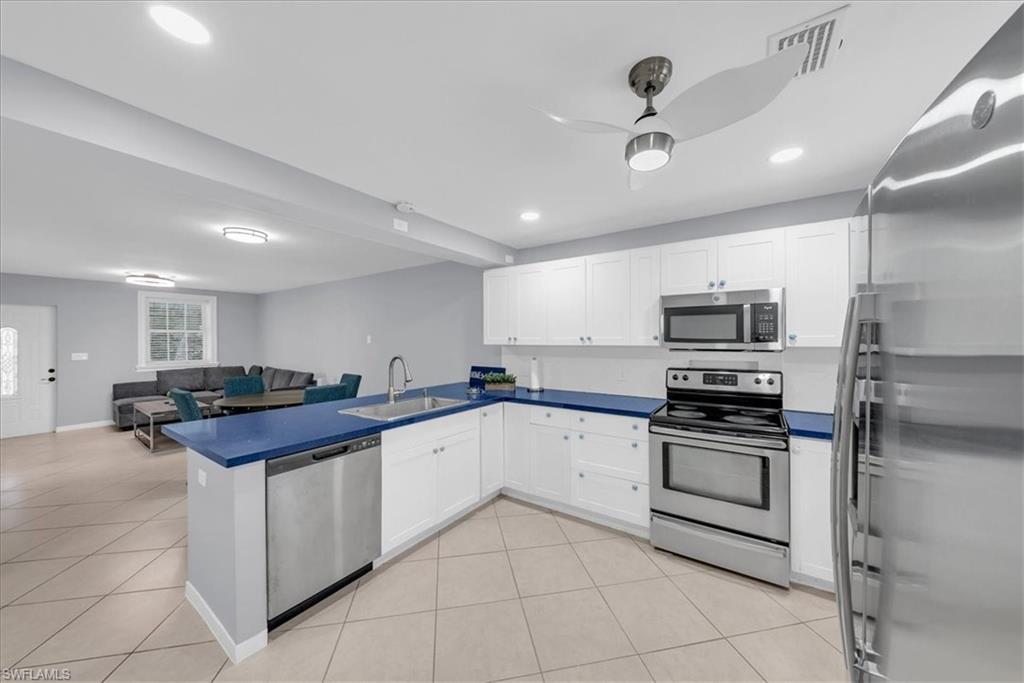 2750 Manorca AVE A photo 11