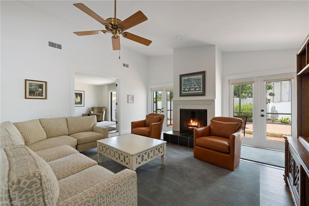 28432 Highgate DR photo 8