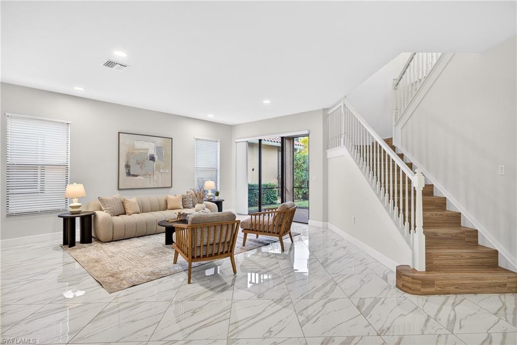 13852 Luna DR