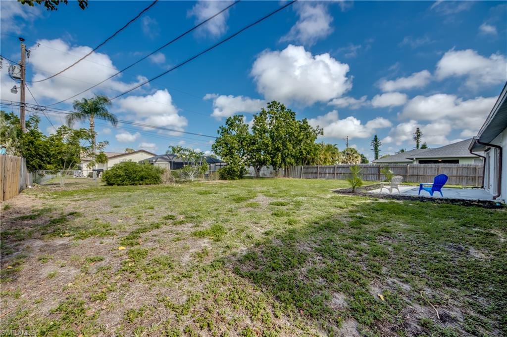 3518 SE 8th PL photo 27