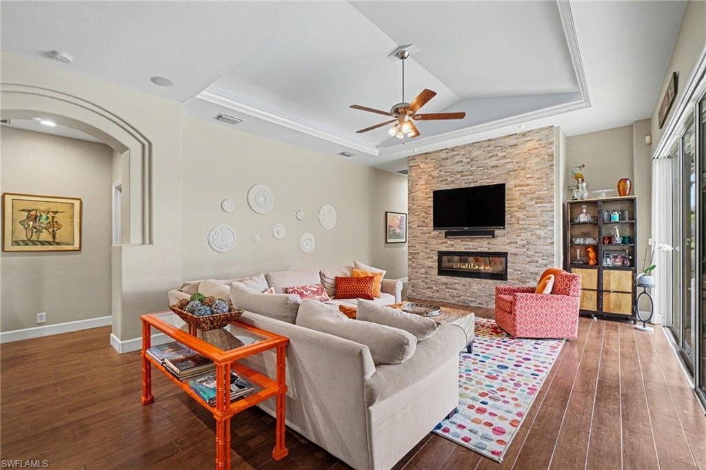 15220 Blackhawk DR photo 8