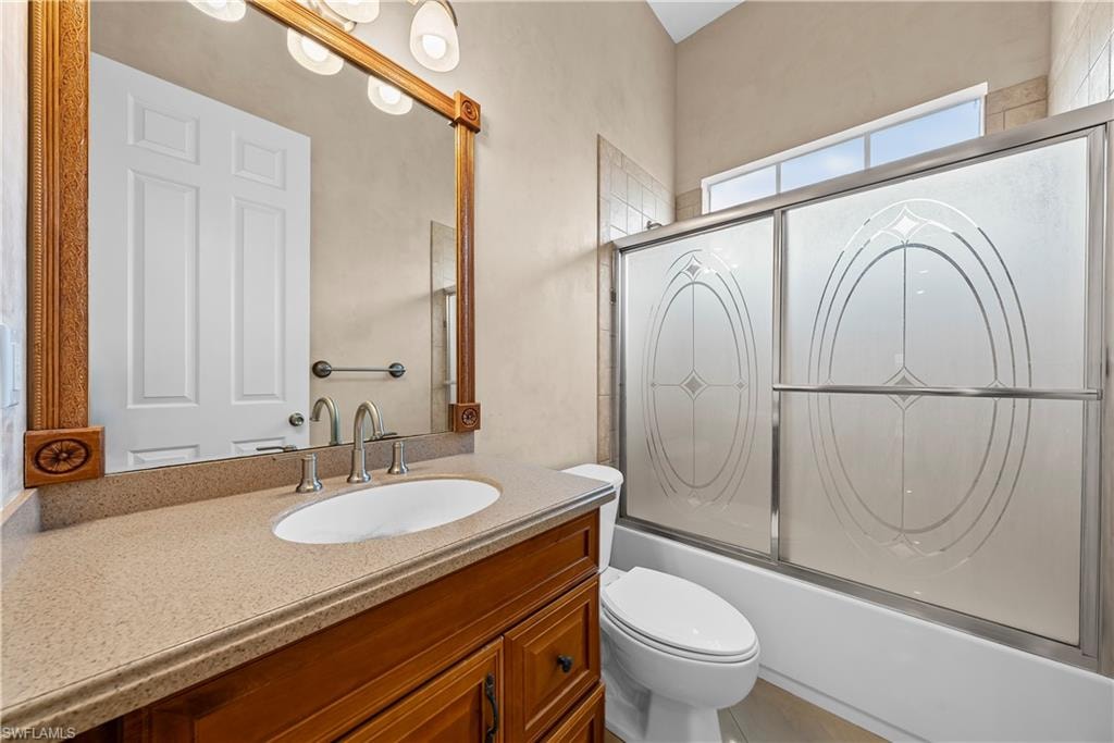 680 Mirror Lakes CT photo 14