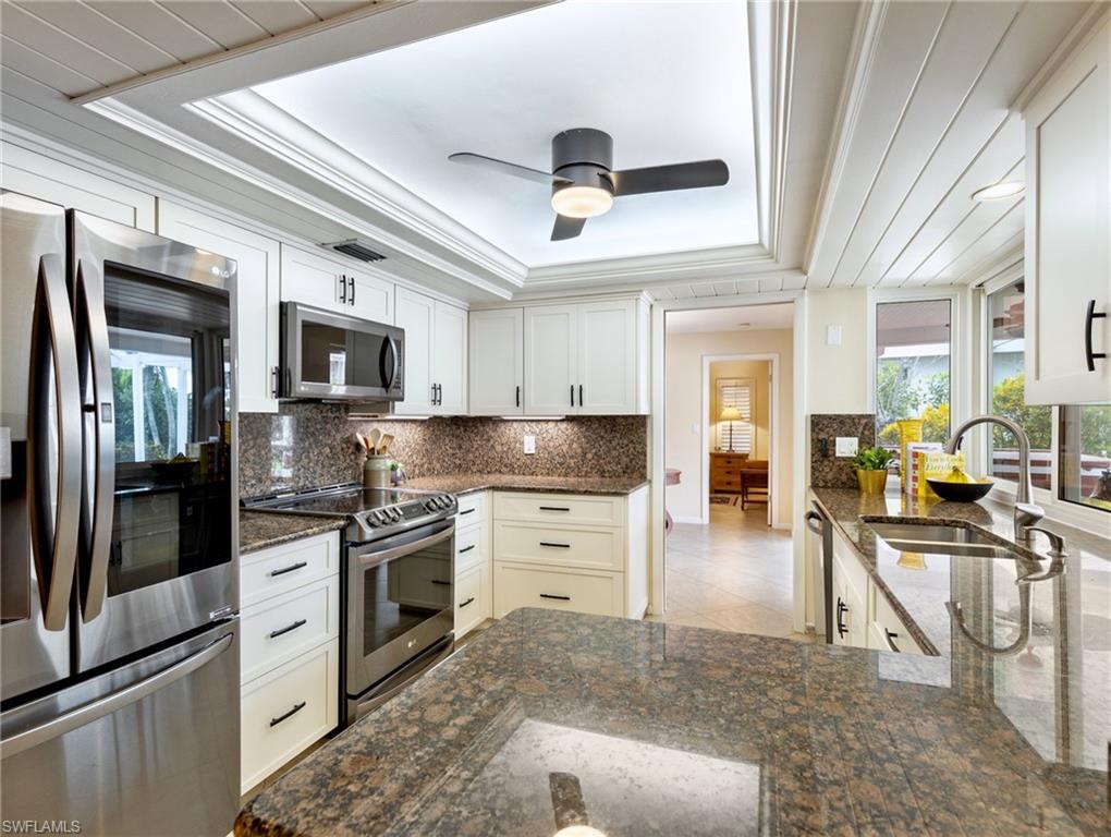 392 Snow DR photo 25