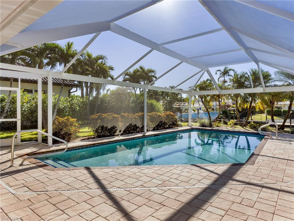 392 Snow DR photo 14