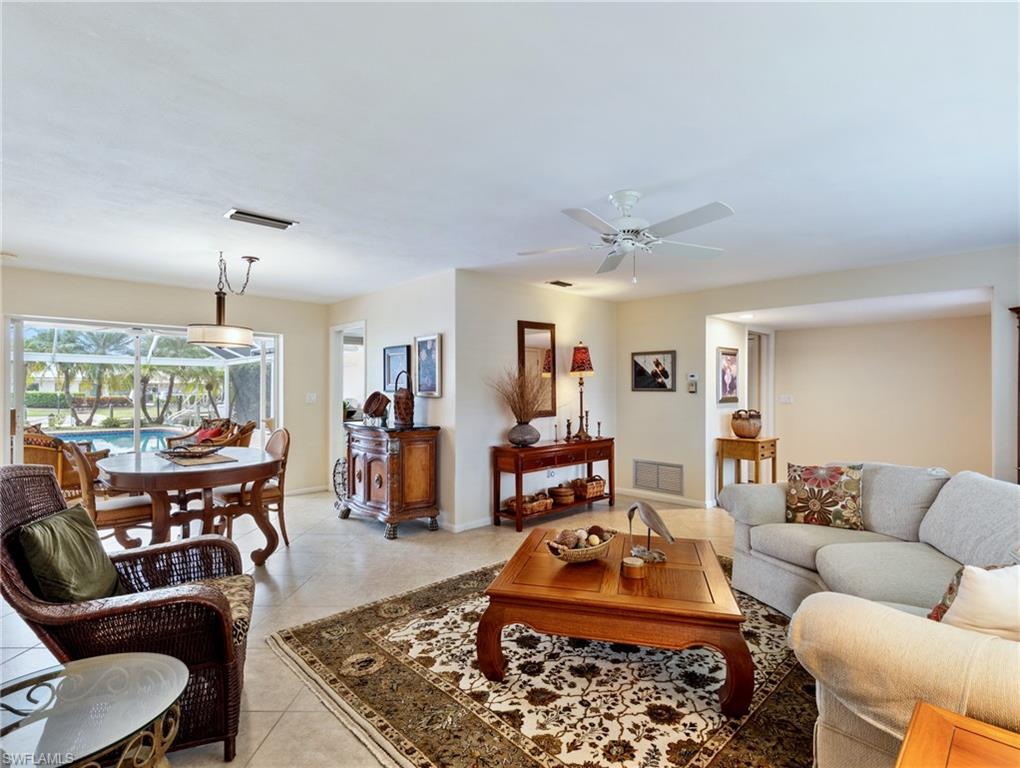 392 Snow DR photo 10