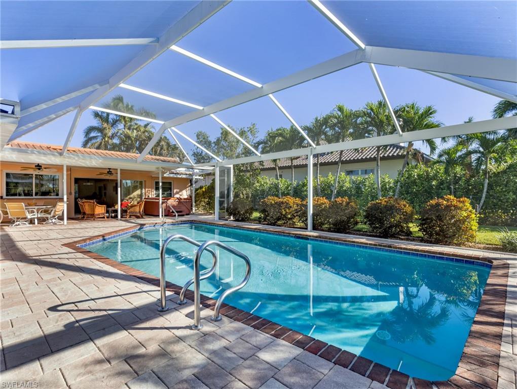 392 Snow DR photo 17
