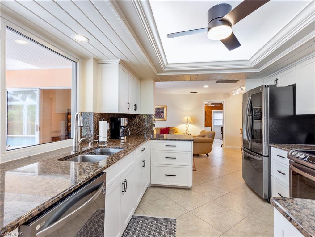 392 Snow DR photo 23