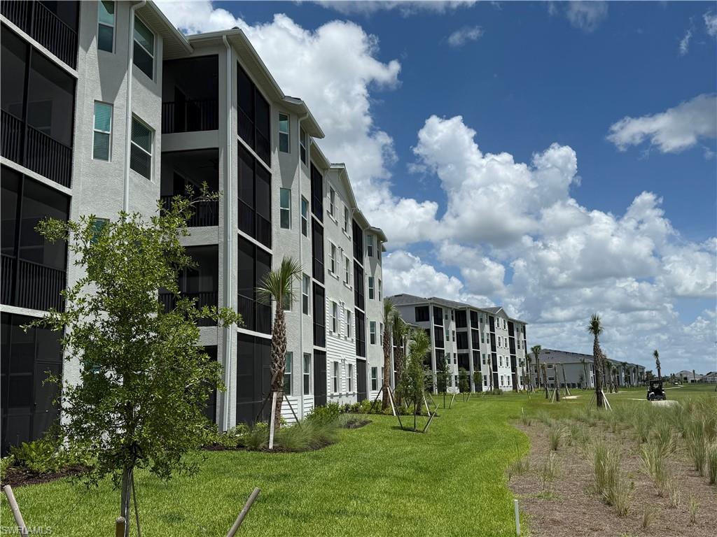 15285 Green Acres AVE 425