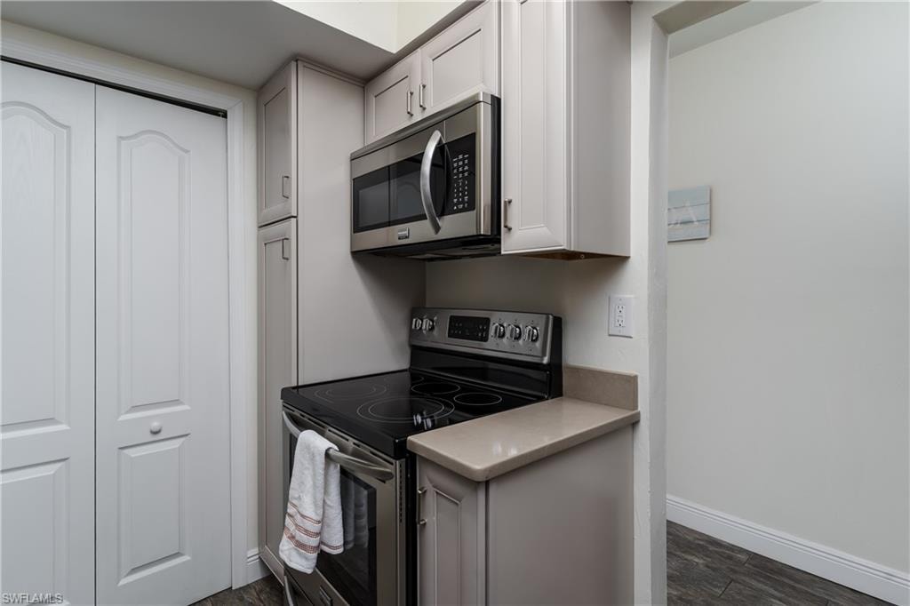 Kitchen interior & entry
