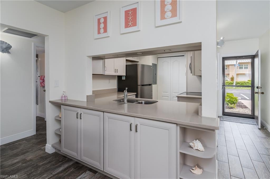 Kitchen exterior
