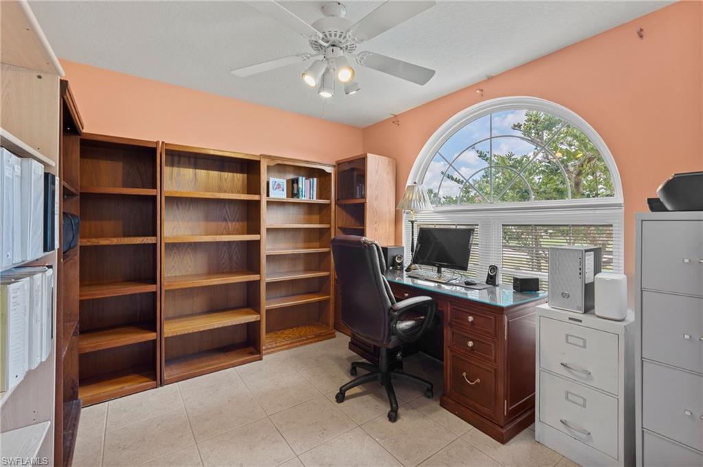 Den / Office