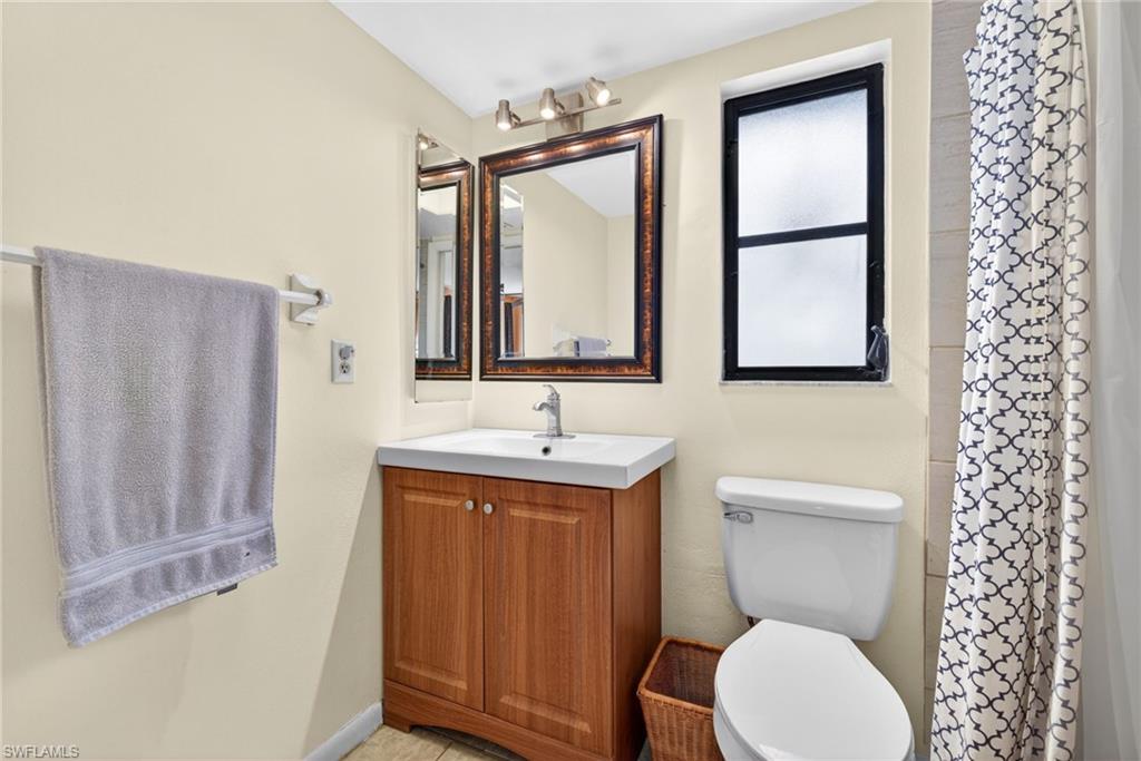 619/621 SW 3rd TER photo 25