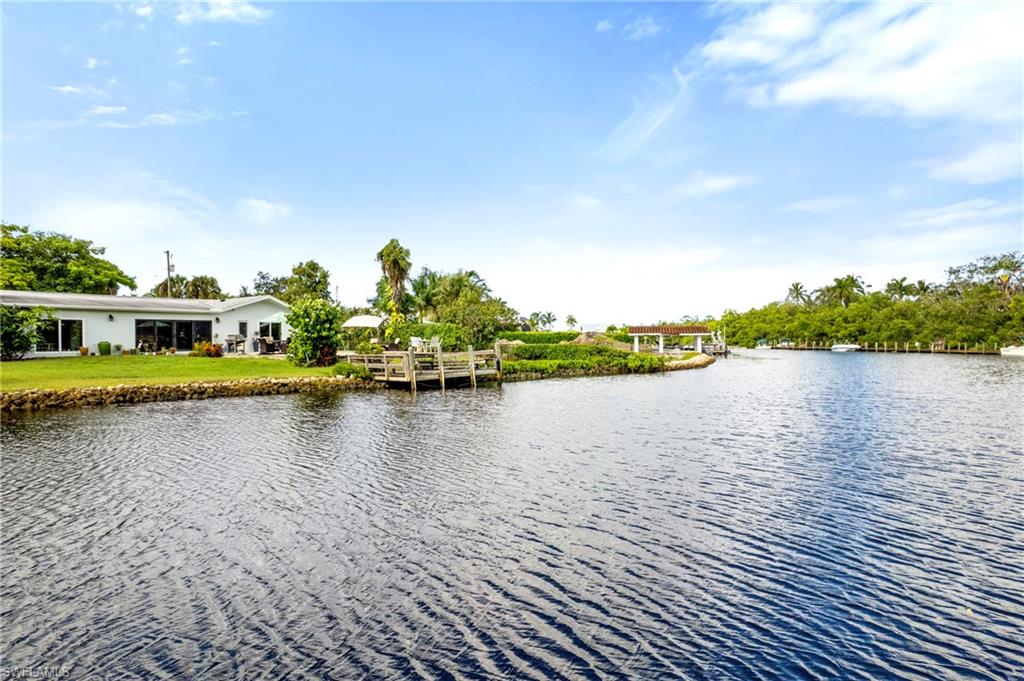 2271 Harbor RD photo 11