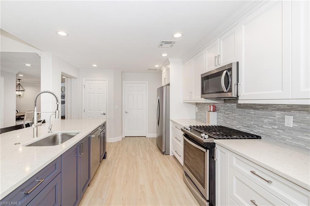 9025 Astonia WAY photo 7