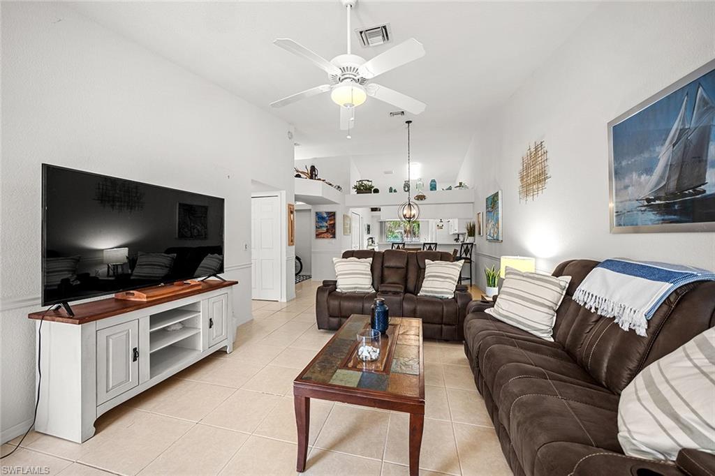 26670 Rosewood Pointe DR 203 photo 6