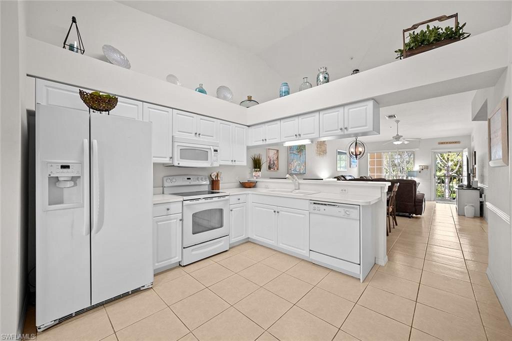26670 Rosewood Pointe DR 203 photo 11