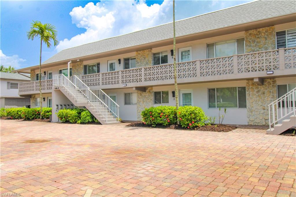 1686 Blue Point AVE B7