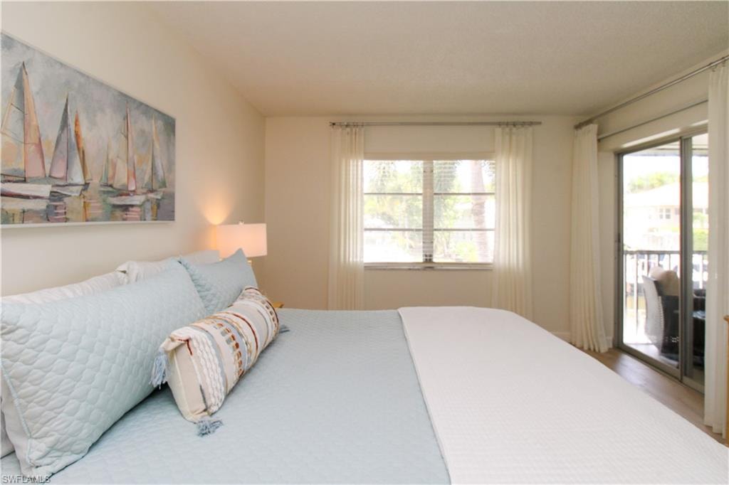 1686 Blue Point AVE B7 photo 38