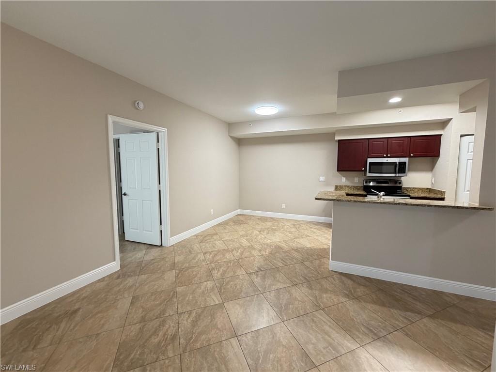 4635 Saint Croix LN 1214 photo 11