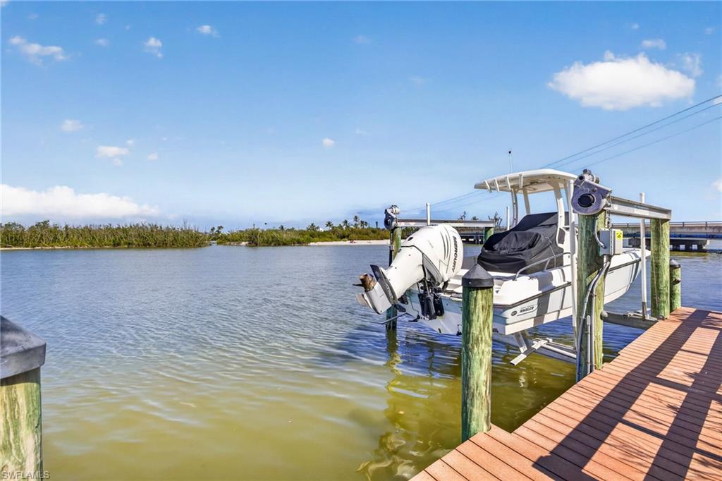 17201 Captiva DR photo 36