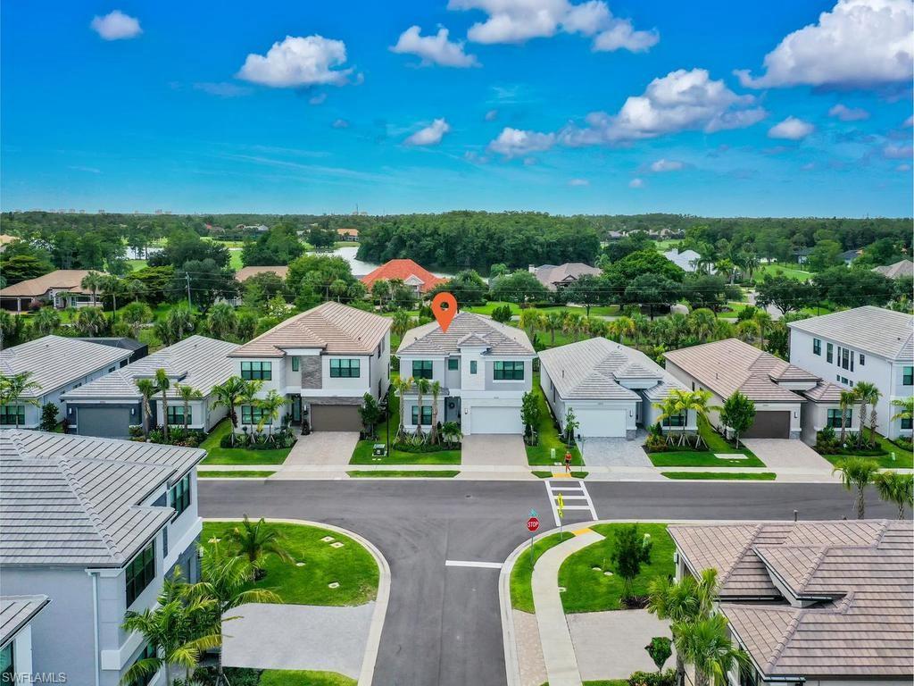 Gorgeous Curb Appeal