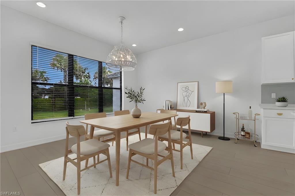Dining Area (virtual furniture)