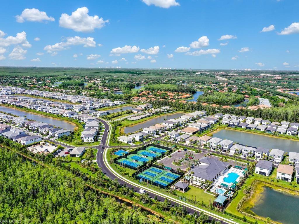 Resort Style Amenity Center