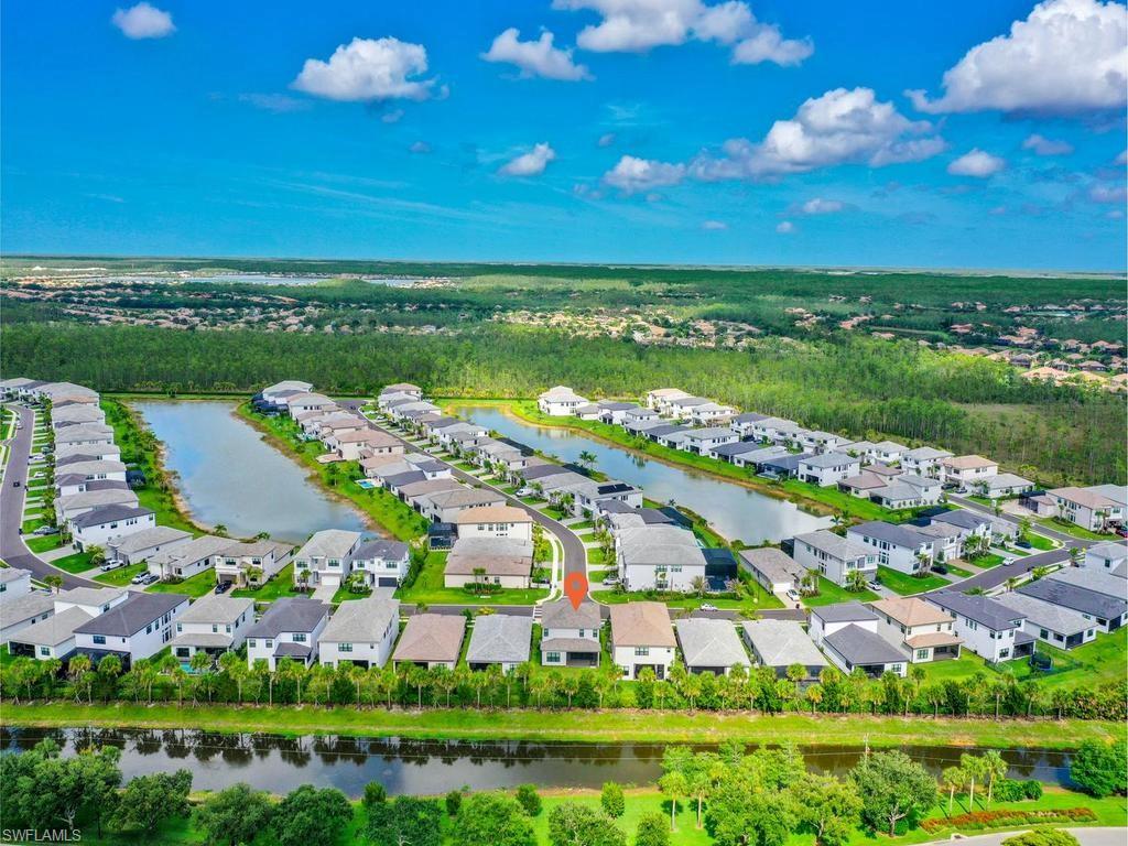 Gated Rivercreek Community