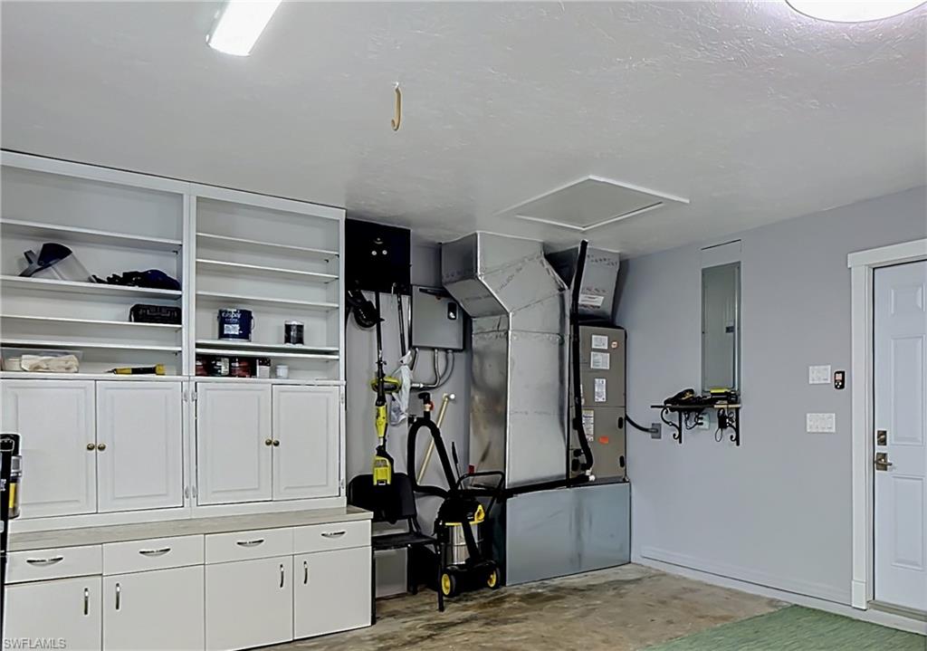 6284 Scott LN photo 30