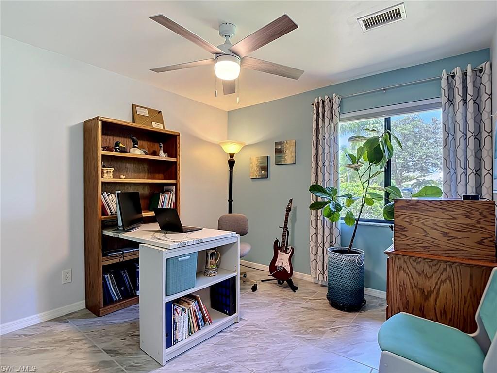 6284 Scott LN photo 18