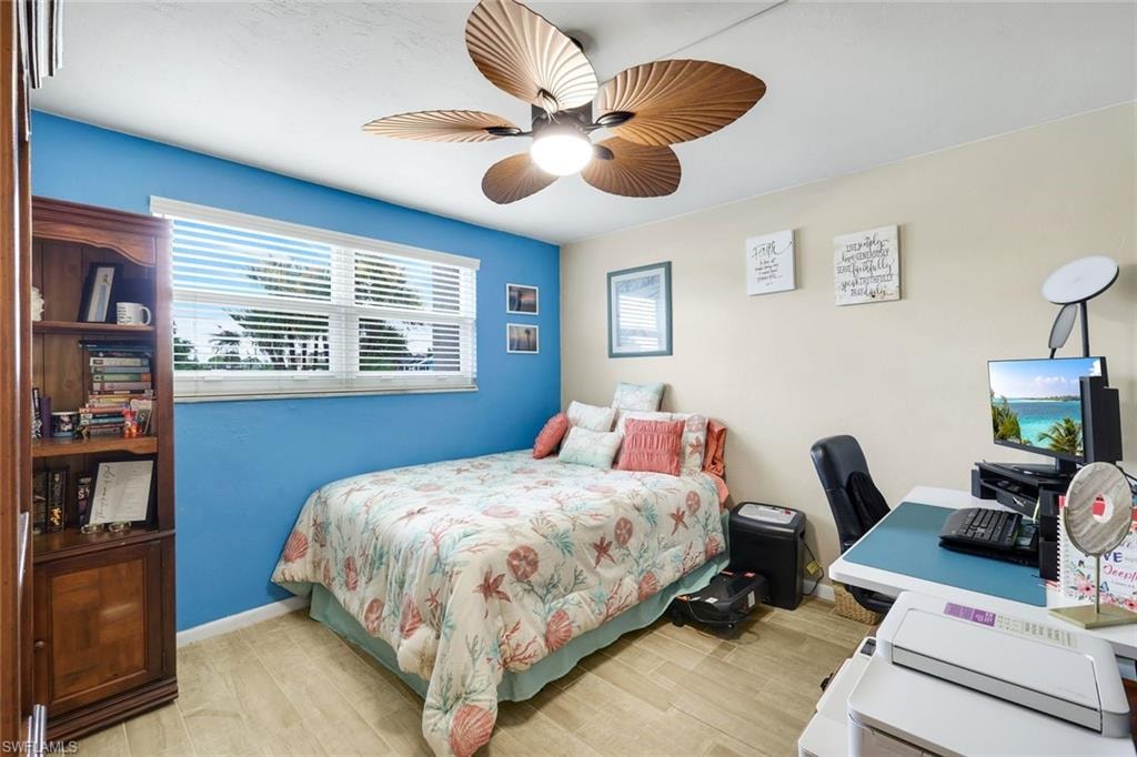 1714 Bikini CT 103 photo 14
