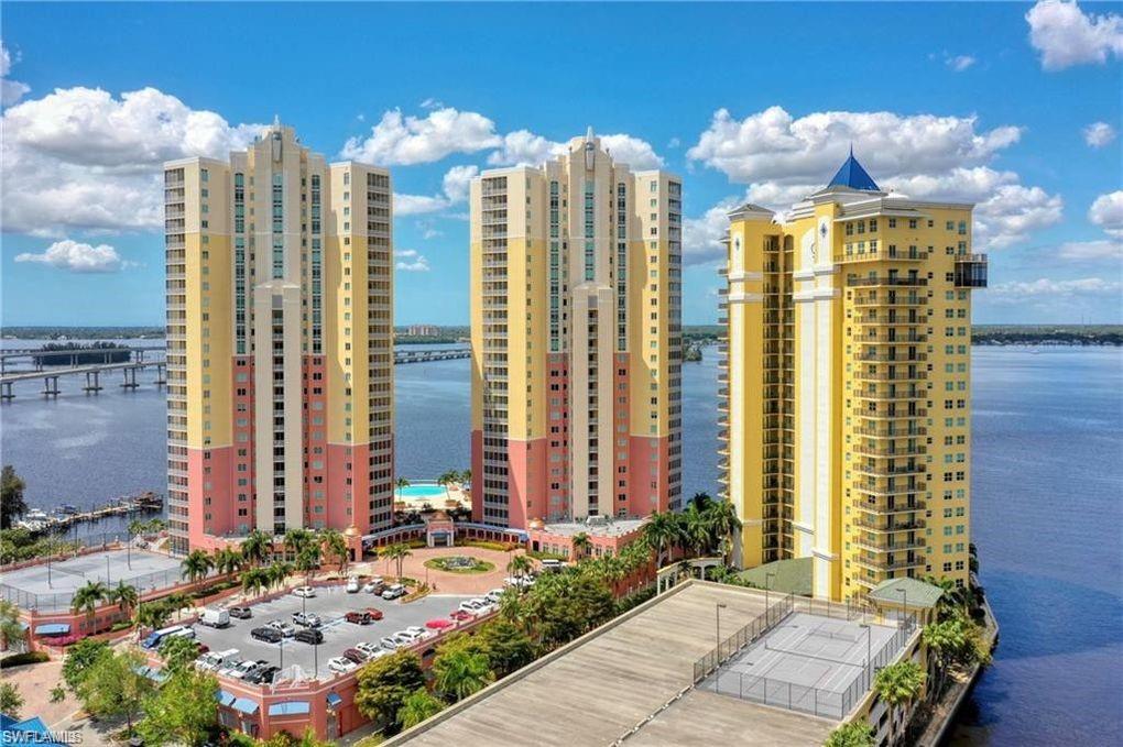Beau Rivage is bldg on right