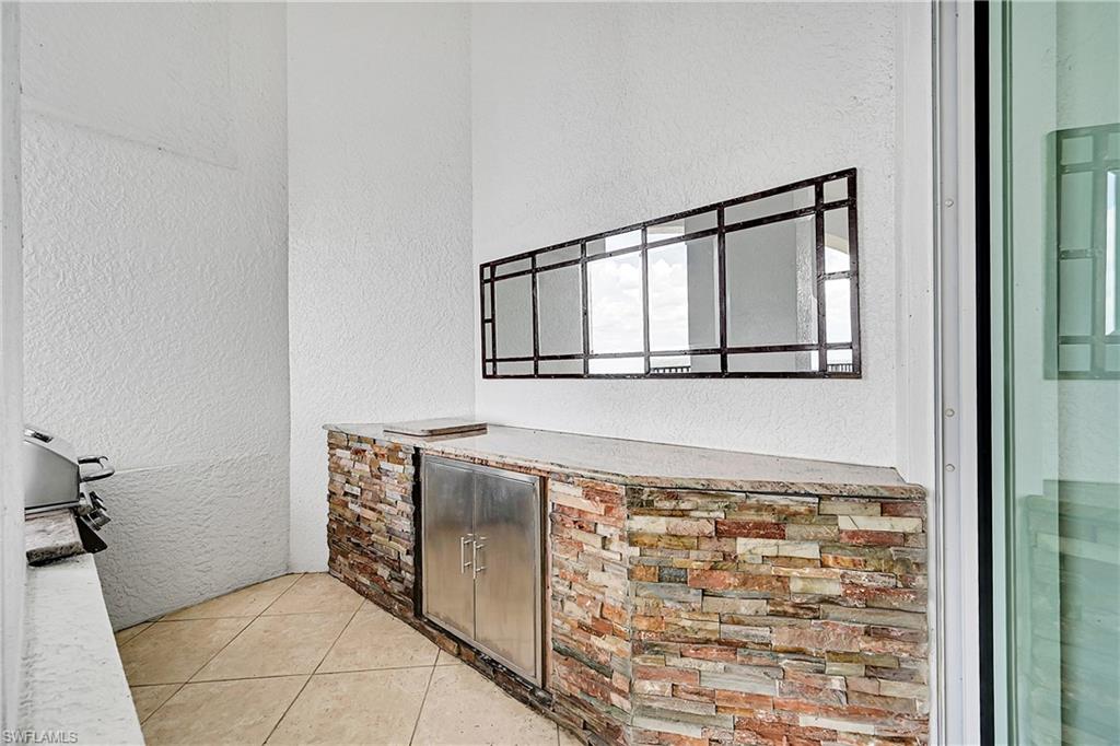 View of patio / terrace with exterior kitchen